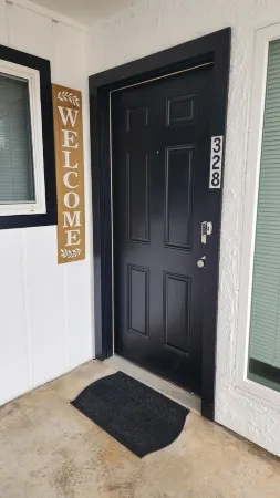 Sky blue on Eden Отели в г. Лонгвью