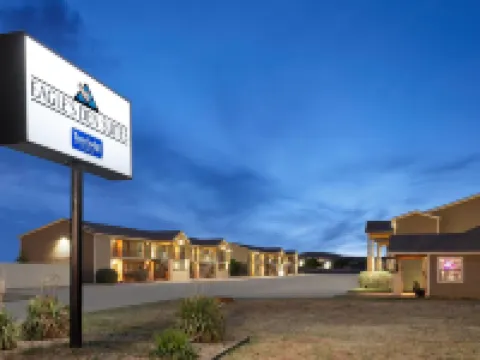 Eagle's Den Suites Andrews a Travelodge by Wyndham Hotels in Andrews