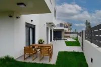 Elegant Stylish Villas with Shared Pool in Crete Hotels in Gouves