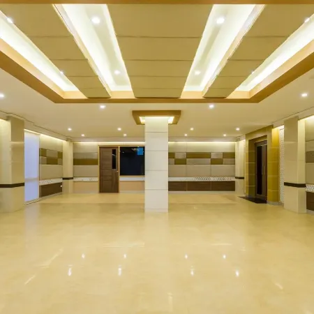 V Hotel Ubon Ratchathani Отели рядом с достопримечательностью «Муниципалитет Убонрачатхани»