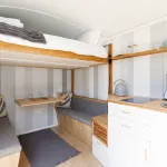 Gorgeous Shepherds Hut - Walk to Beach & Pub Hotel dekat Chichester Cathedral
