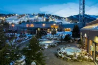 Blue Mountain Inn Hotels in Grey County