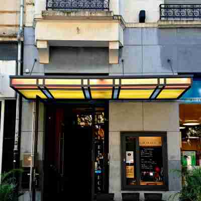 HÔTEL DE LA POSTE Hotel Exterior