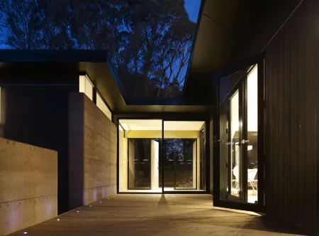 Hazards Rim Отели рядом с достопримечательностью «Ханимун Бэй»