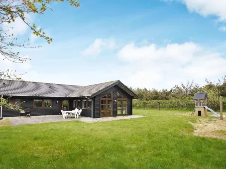 8 Person Holiday Home in Løkken-by Traum
