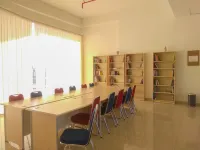 Best Location Studio Park View Condominium Apartment - 2 Yıldız