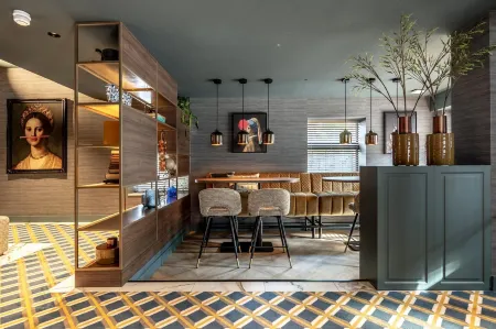 Appealing Apartment in Den Haag with Balcony Terrace