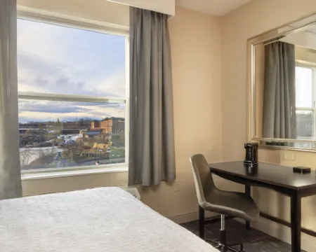 Hampton Inn Lewiston/Auburn Hotels in Androscoggin County