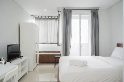 Nice and Elegant Studio at Paddington Heights Apartment Hotels in East Panunggangan