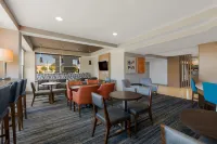 Holiday Inn Express Hampton - Coliseum Central
