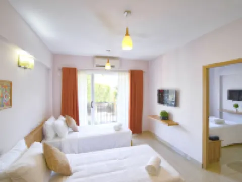 Sidra Pristine Hotel and Portico Halls โรงแรมในโคจิ