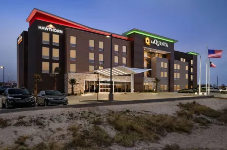 Hawthorn Extended Stay by Wyndham Del Rio