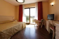 Serravalle Golf Hotel Các khách sạn ở Gavi