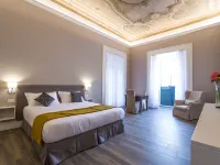 Foro Carolino S&B Hotels near Materdei