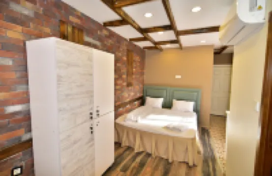 ホテル ハン イスタンブル地下宮殿周辺のホテル