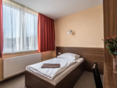 CITY酒店民宿 班斯卡－比斯特里察酒店