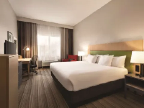 คันทรีอินน์แอนด์สวีทส์ บายเรดิสัน เบรเดนตันเลควูดแรนช์ FL โรงแรมในเบรเดนตัน