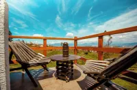 Los Laureles Glamping Hotels in Pillaro
