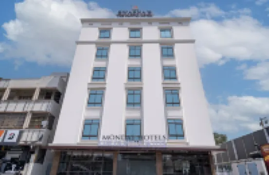 Monday Hotels Swarnas the Capital - 2-Star