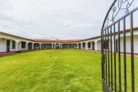 Ene Hacienda Hotel a 