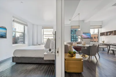 17John Hotels near Federal Reserve Bank of New York