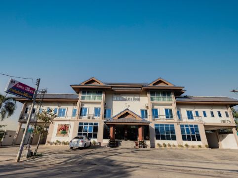 มิกส์ โฮเต็ล