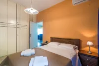 Chania Poolside Resort - Panoramic Seaview Lodging Hotel a Polemarchi