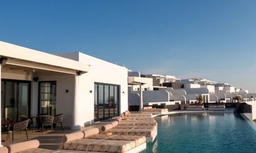 Cresanto Luxury Suites