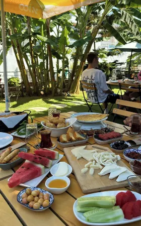 Luna Alacati Отели рядом с достопримечательностью «Alacati Surf Paradise Club»