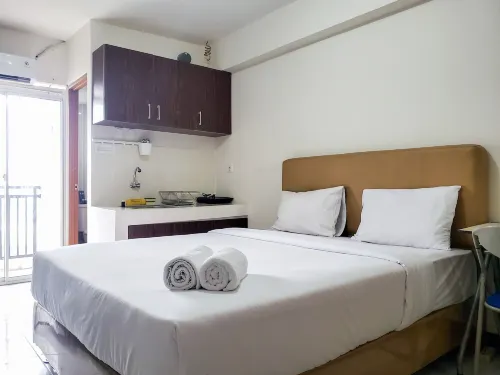 Warm and Cozy Studio at Cinere Resort Apartment