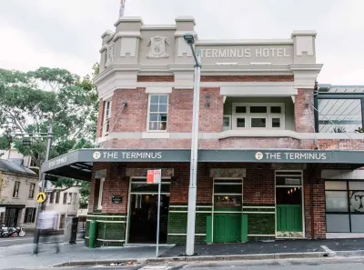 Terminus Hotel Pyrmont فنادق في Pyrmont