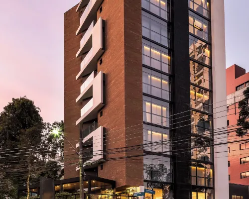 Nomaa Hotel Hotels near Batel