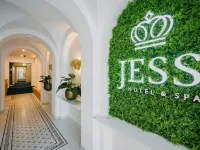 Jess Hotel & Spa Warsaw Old Town Hoteles cerca de Plaza del Castillo