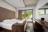 Oktober Downtown Boutique Hotel