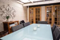 Wishing Well Cottage Hotels in Clare