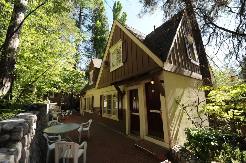Saddleback Inn at Lake Arrowhead Hotels in Lake Arrowhead