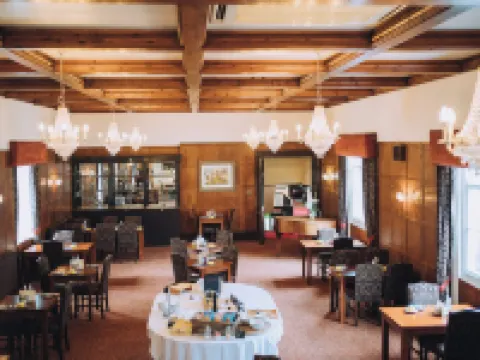 皇獅酒店 萊姆里吉斯酒店