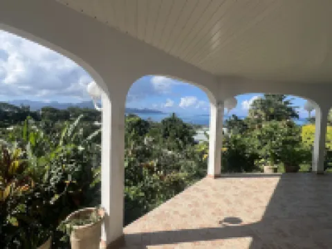 Te Tai Marama Hôtels à : Uturoa