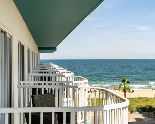 DoubleTree by Hilton Ocean City Oceanfront Zimmer Photos