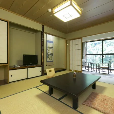 Okuhida Garden Hotel Yakedake Отели рядом с достопримечательностью «Хираю Горячие источники»