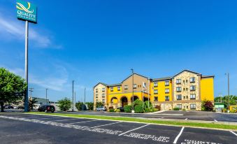 Quality Inn & Suites