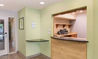 Extended Stay America Select Suites - Atlanta - Chamblee