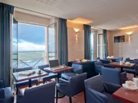 Residence Reine Marine Hotels near Parame