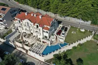 Boutique Hotel Kredo Hotels in 