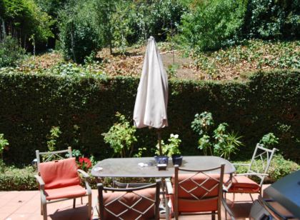 Bed and Breakfast in Hollywood Hills