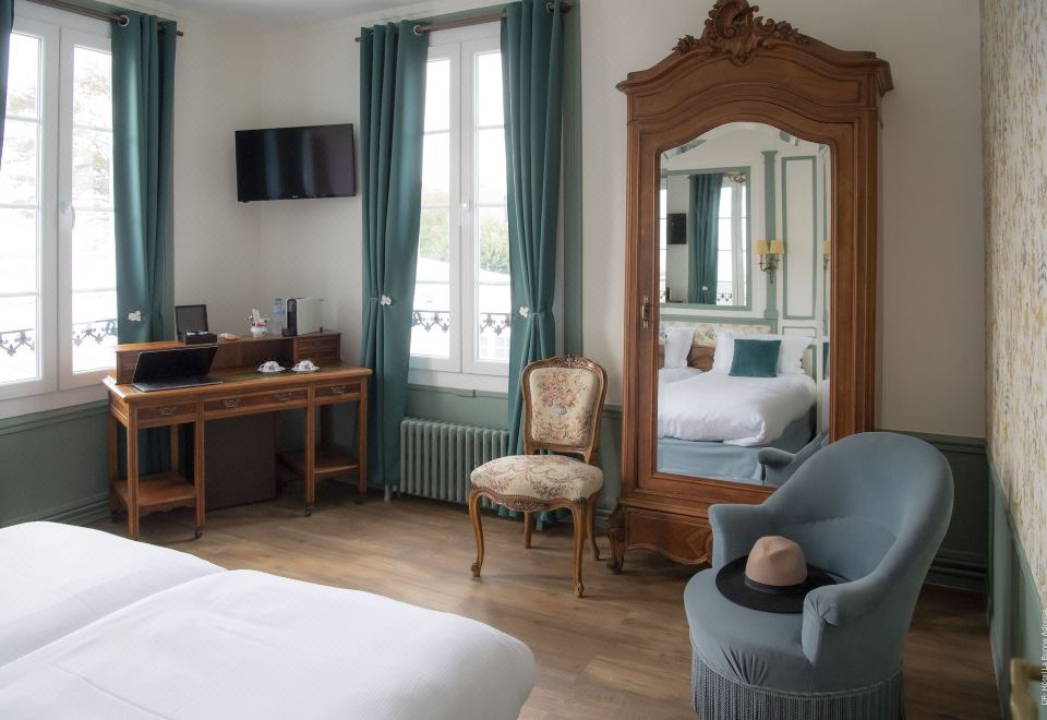 hotel overview picture