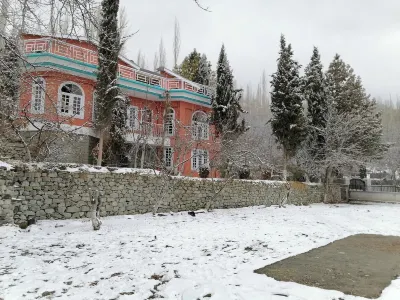 Arcadian Inn Hotel فنادق في 