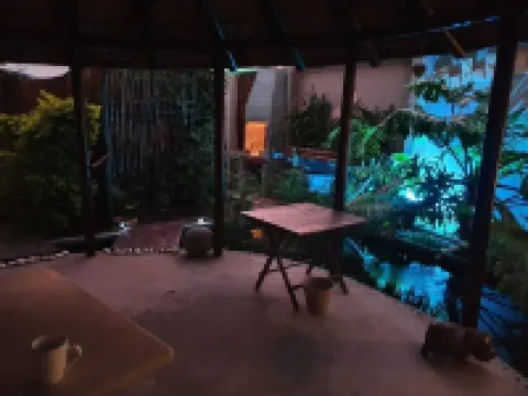 埃拉貝斯特箱子酒店