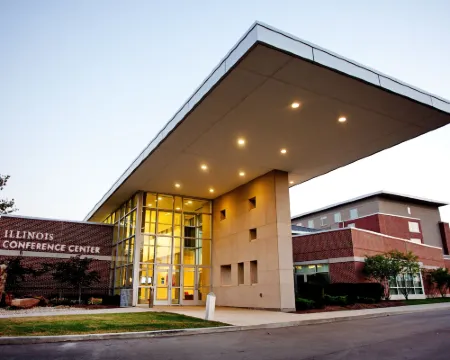 アイホテルアンドイリノイコンファレンスセンター シャンペーンのホテル