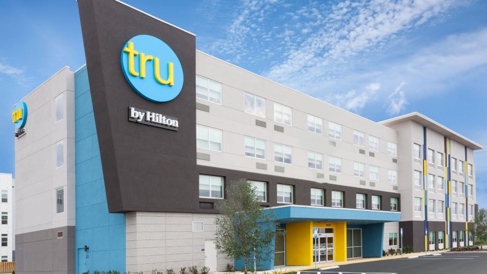 Tru by Hilton Jacksonville St. Johns Town Center